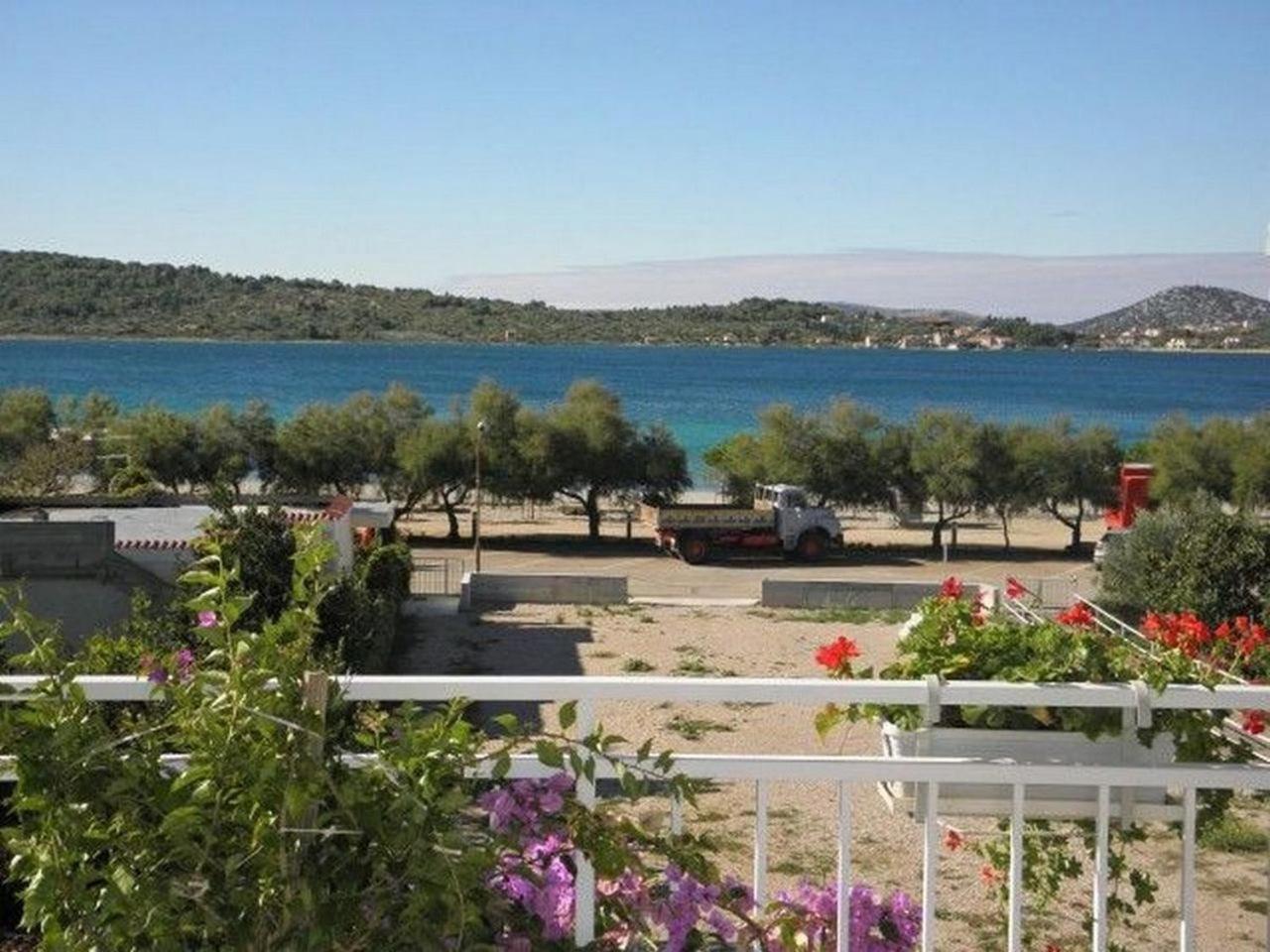 Apartment Nediljka Vodice Exterior foto