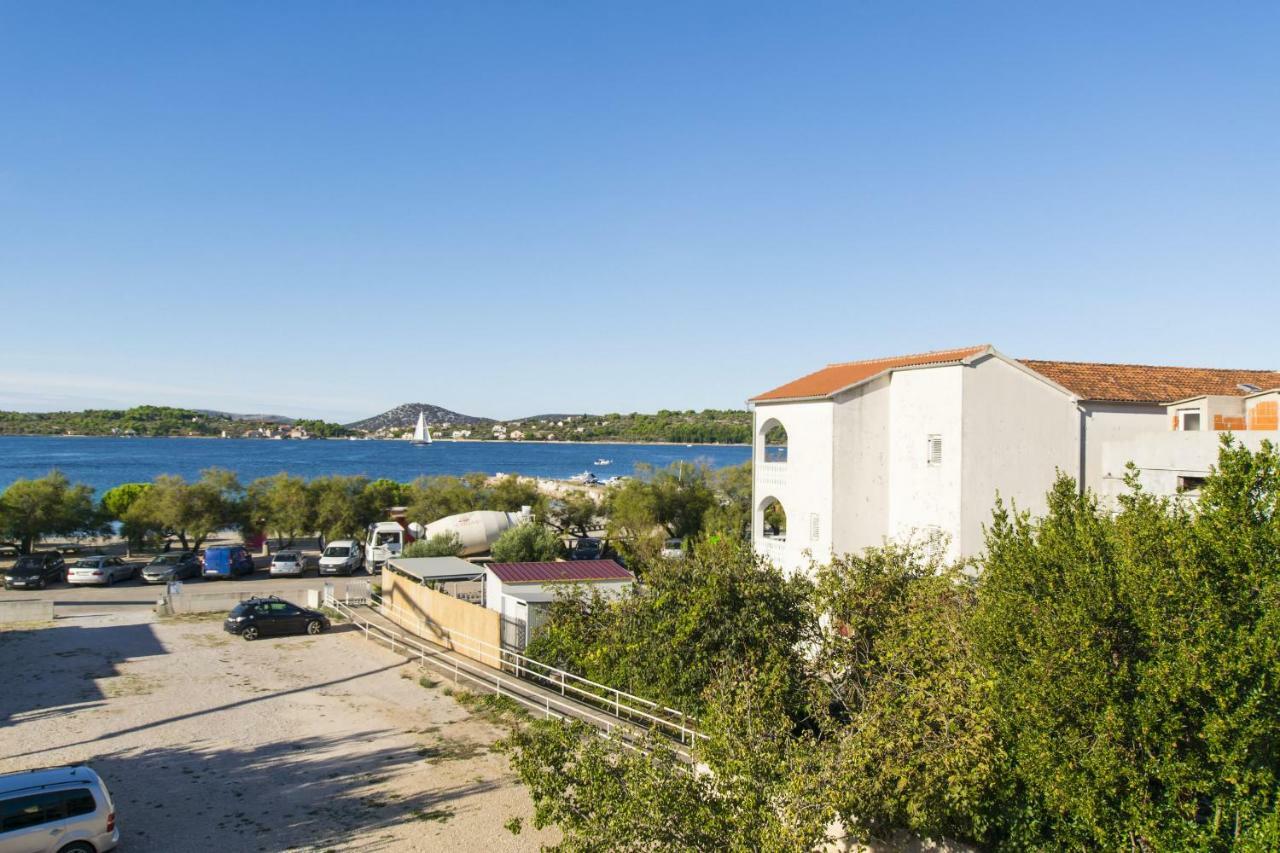 Apartment Nediljka Vodice Zimmer foto